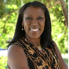 Image with missing alt attribute found on heritagehall.com