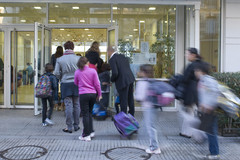 Image with missing alt attribute found on ac-versailles.fr