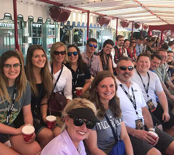 Image with missing alt attribute found on getawaytoday.com