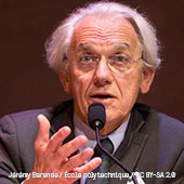G&eacute;rard Mourou