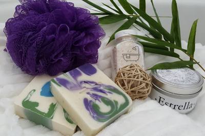 Image with missing alt attribute found on cratejoy.com