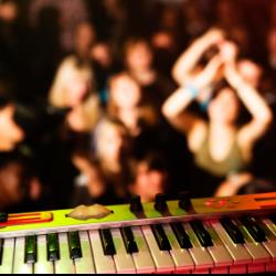 Image with missing alt attribute found on thebash.com