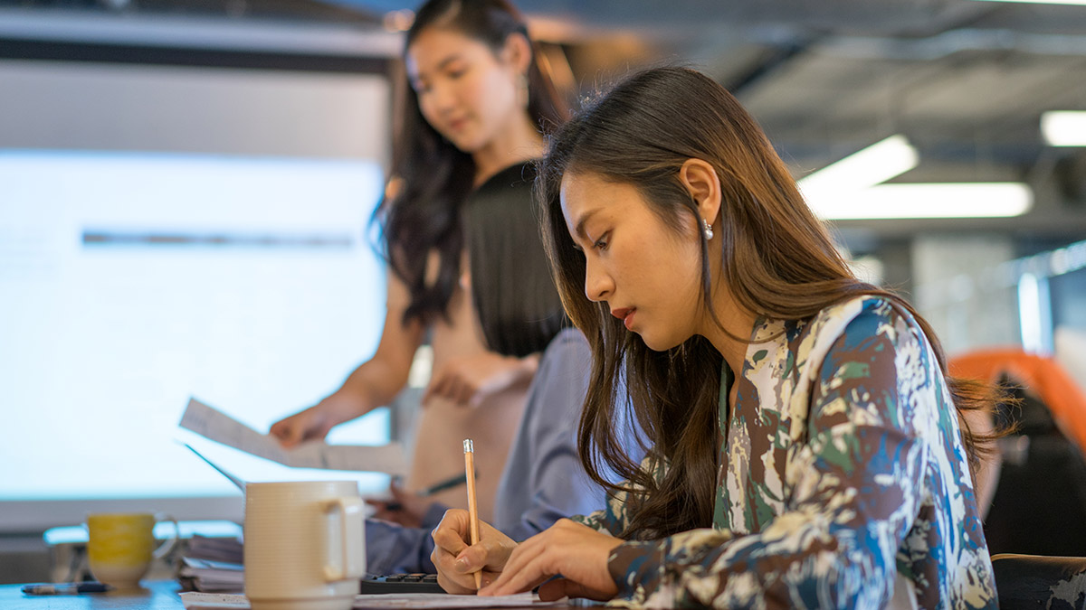 Image with missing alt attribute found on emerhub.com