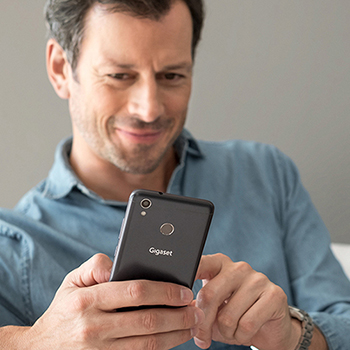 Image with missing alt attribute found on gigaset.com