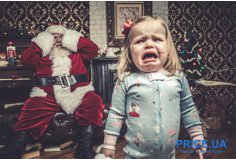 Лайфхак: что делать, если ребенок боится Деда Мороза