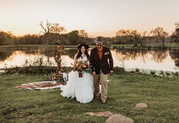 Western Wedding Inspiration in Bryan, Texas