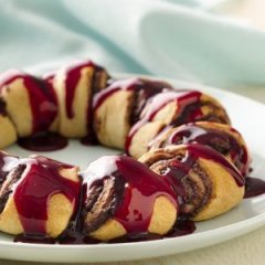 Chocolate Raspberry Crescent Ring That's Great For Thanksgiving