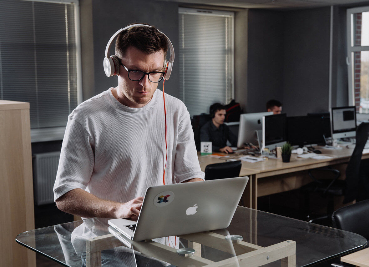 Image with missing alt attribute found on mageworx.com