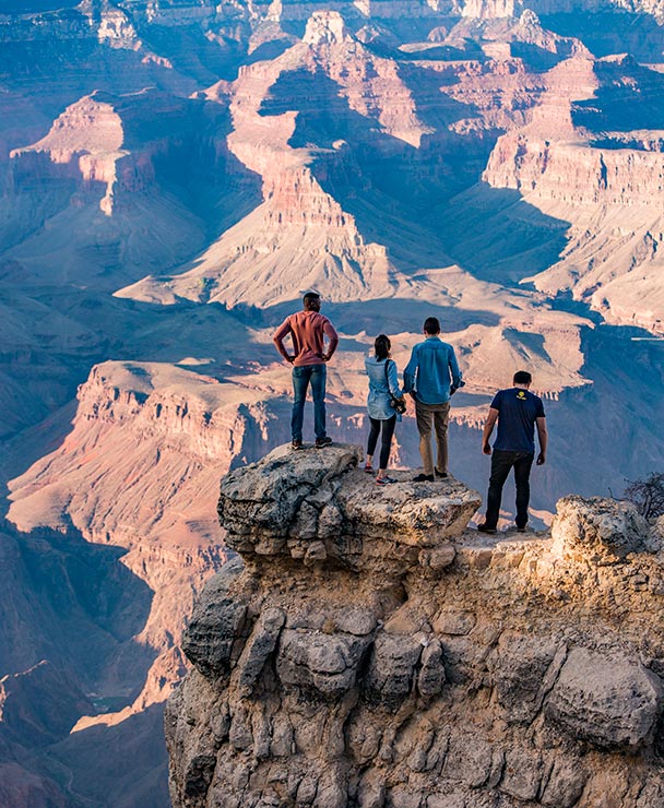 Image with missing alt attribute found on gadventures.com