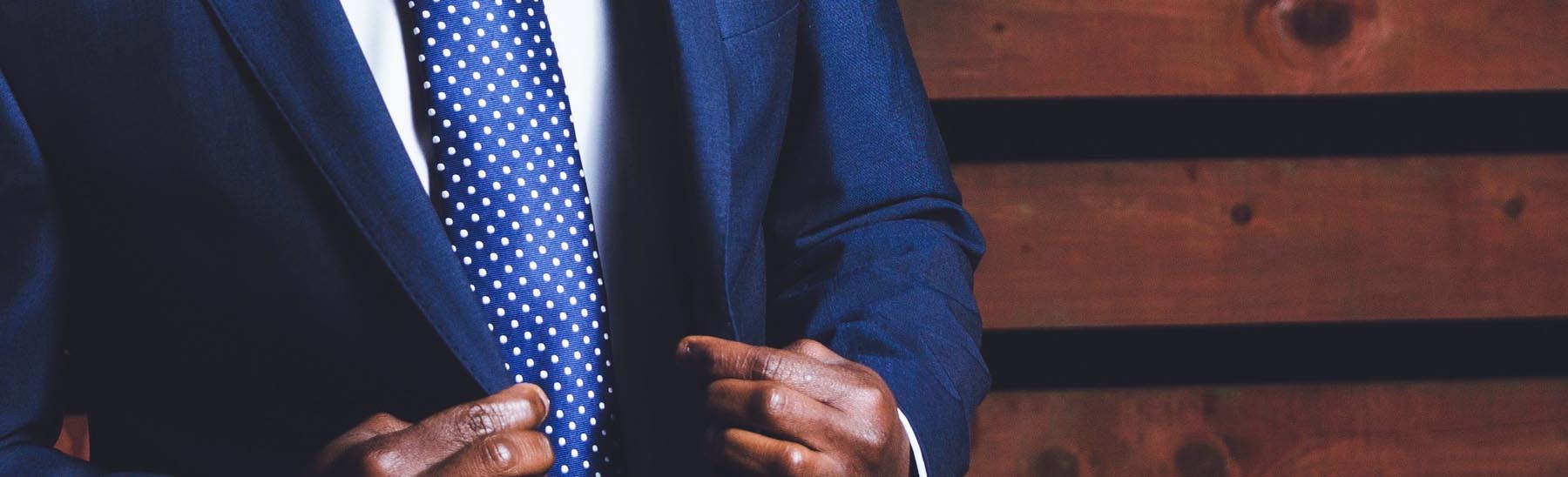 Image with missing alt attribute found on michaelmoncelaw.com