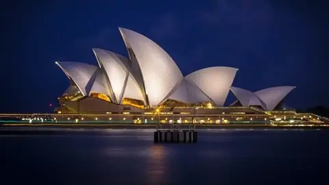 Image with missing alt attribute found on opera-world.net