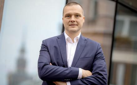 Image with missing alt attribute found on pb.pl