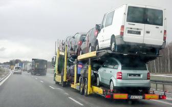 Image with missing alt attribute found on pb.pl