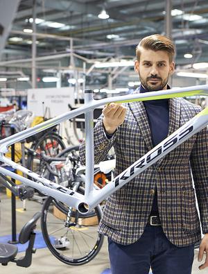 Image with missing alt attribute found on pb.pl