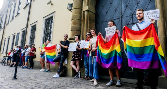 Image with missing alt attribute found on polityka.pl