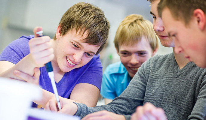 Image with missing alt attribute found on au.dk