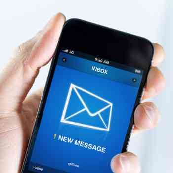 Image with missing alt attribute found on detrack.com