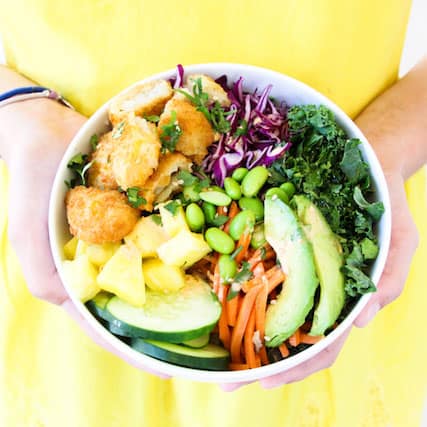 Image with missing alt attribute found on momables.com