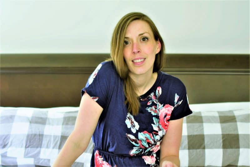 Image with missing alt attribute found on paperheartfamily.com