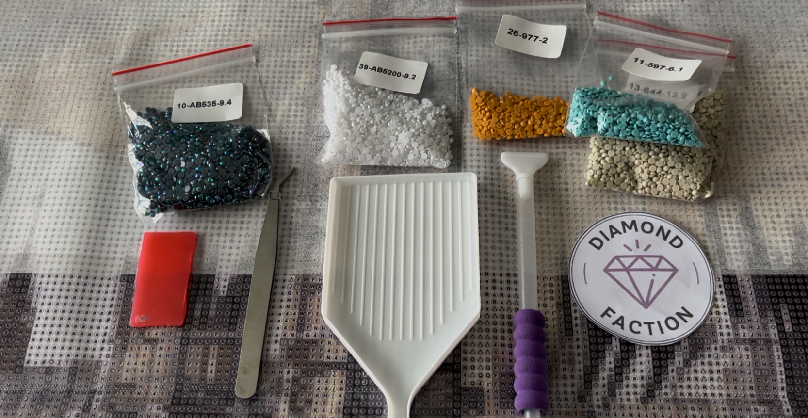 Charger la vidéo : Comment faire du Diamond Painting (Tuto Débutant)