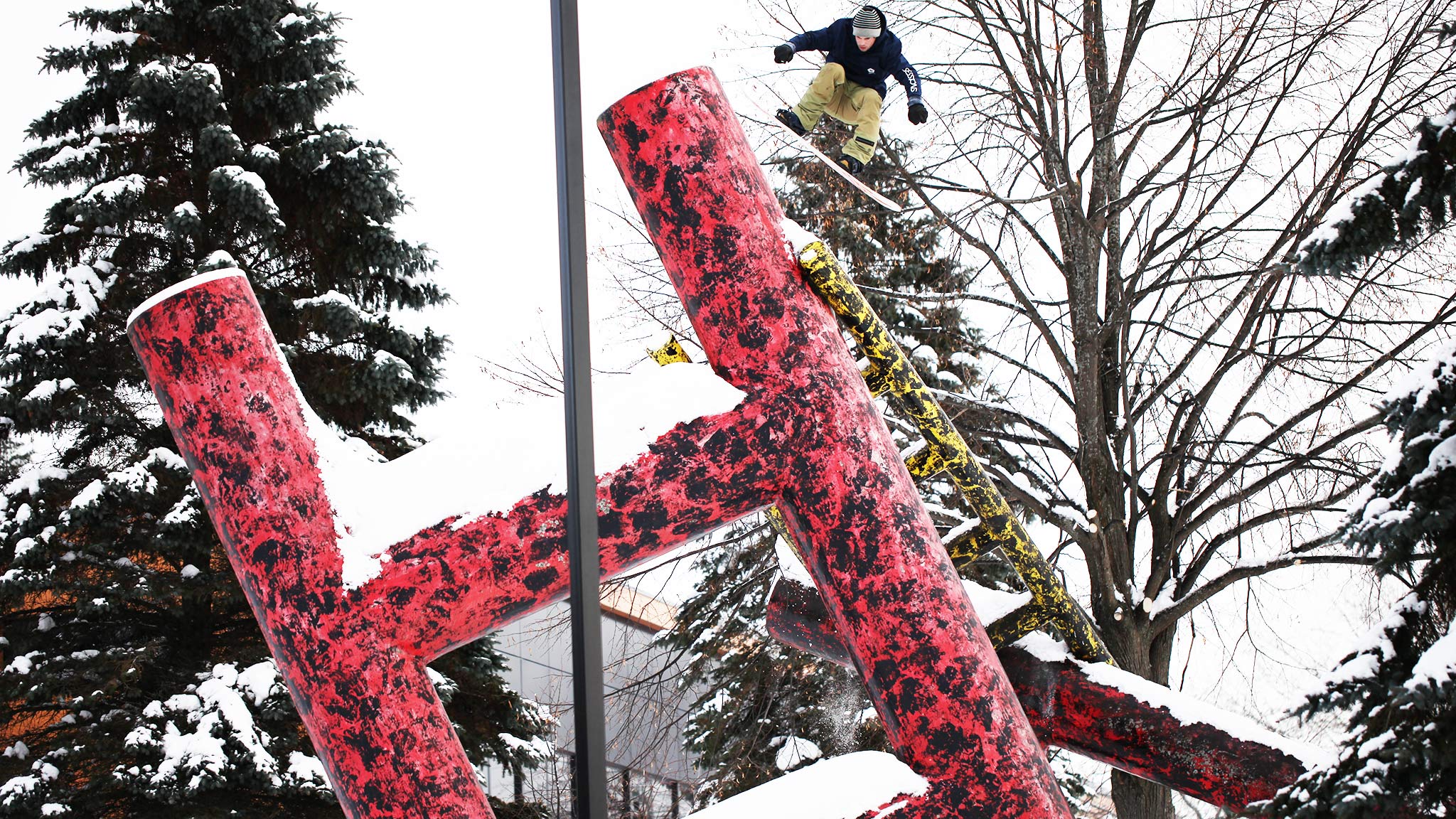 Image with missing alt attribute found on xgames.com