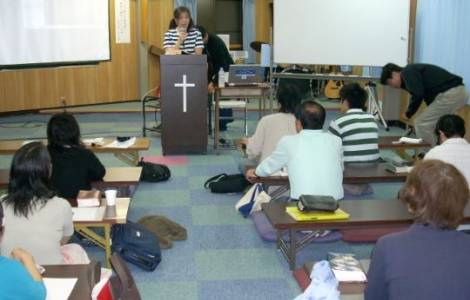 Image with missing alt attribute found on fides.org