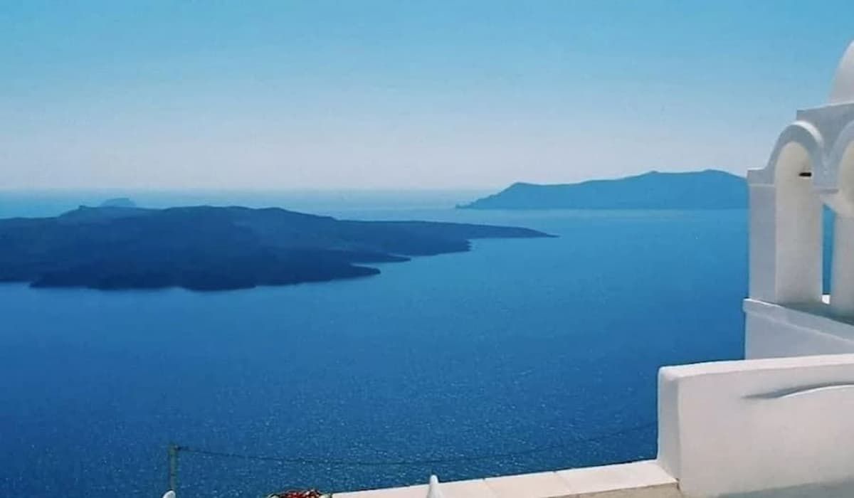 Image with missing alt attribute found on finestyachtcharter.com