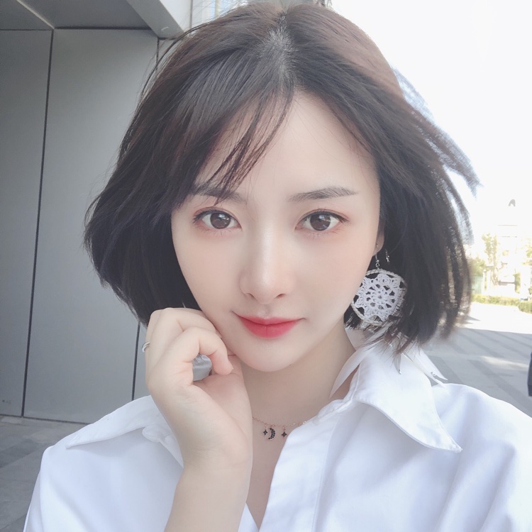 Image with missing alt attribute found on huajiao.com