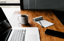 Image with missing alt attribute found on woshipm.com