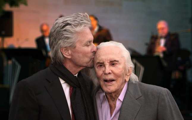 Image with missing alt attribute found on noutati-online.com