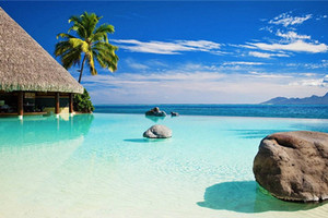 Image with missing alt attribute found on ly.com