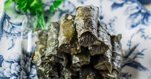 18 Delicious Traditional Greek Recipes to Make Today