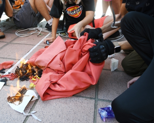 【光復屯公】13歲女童焚燒國旗 判12個月感化令