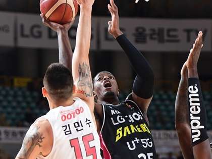 Image with missing alt attribute found on 7mkr.com