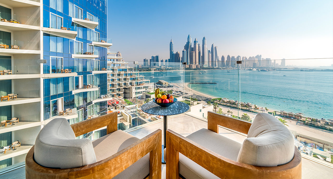 Image with missing alt attribute found on arttour.ru