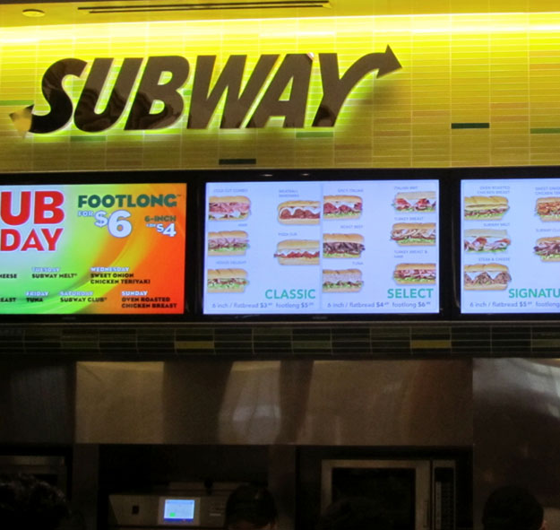 Image with missing alt attribute found on digitalmarketingbox.com