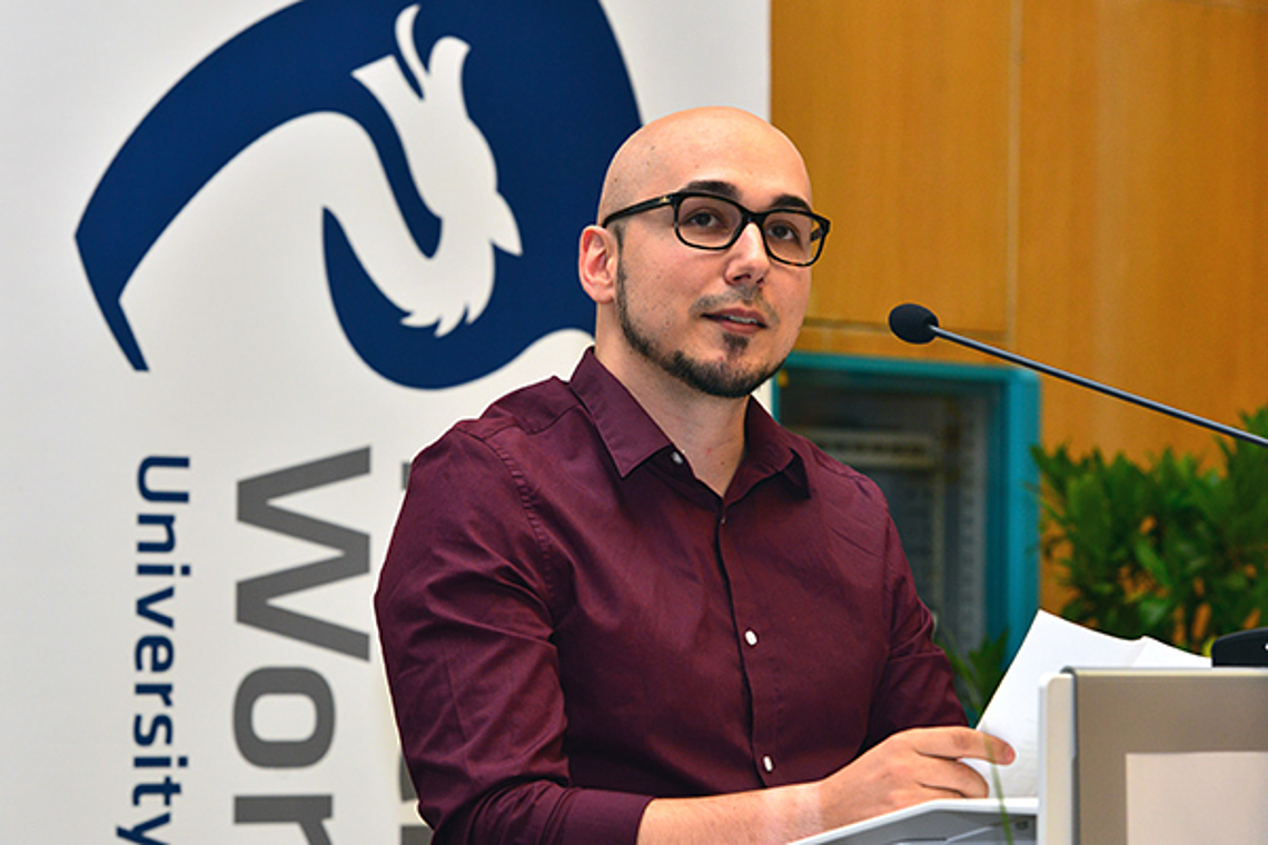 Image with missing alt attribute found on hs-worms.de