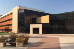 Image with missing alt attribute found on neuromed.it