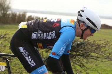 Image with missing alt attribute found on stickybottle.com