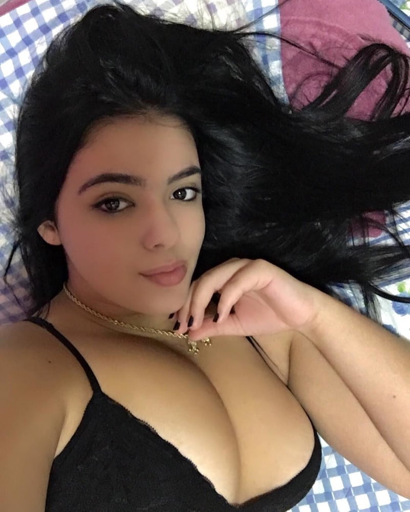 Image with missing alt attribute found on vanishkajain.in