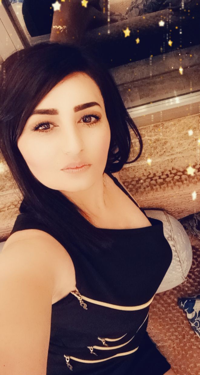 Image with missing alt attribute found on vanishkajain.in