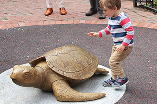 Image with missing alt attribute found on bu.edu