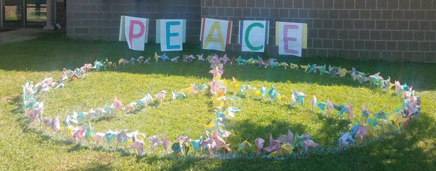 Image with missing alt attribute found on coltsneckschools.org