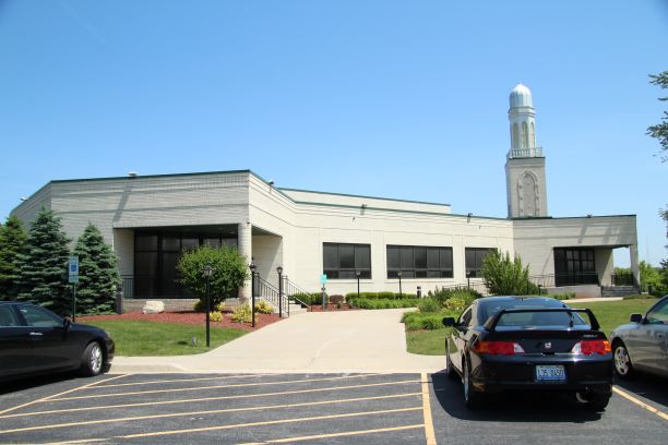 Image with missing alt attribute found on ahmadiyya.us