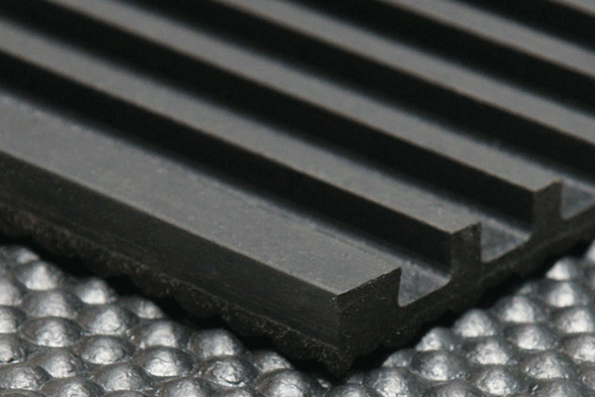 Image with missing alt attribute found on alpharubbermats.com