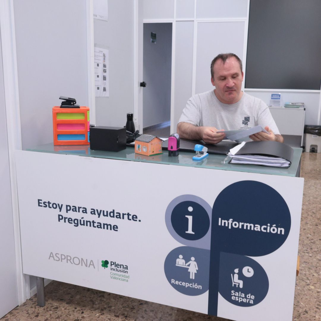 Image with missing alt attribute found on asproservis.com