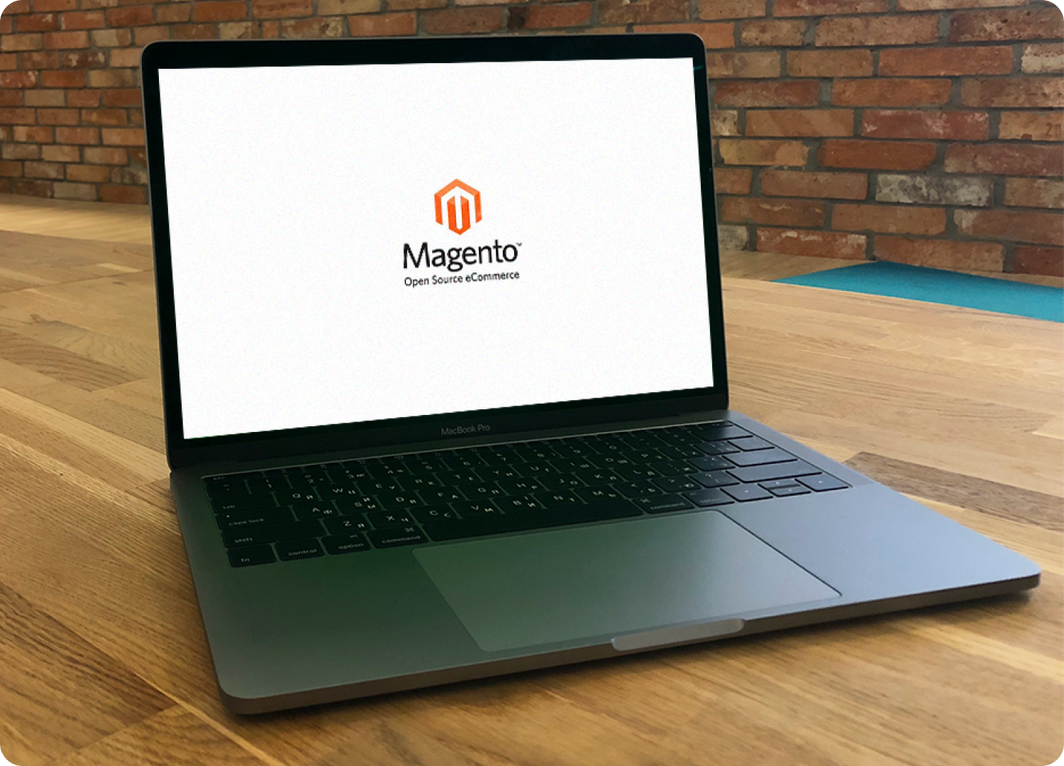 Image with missing alt attribute found on neklo.com