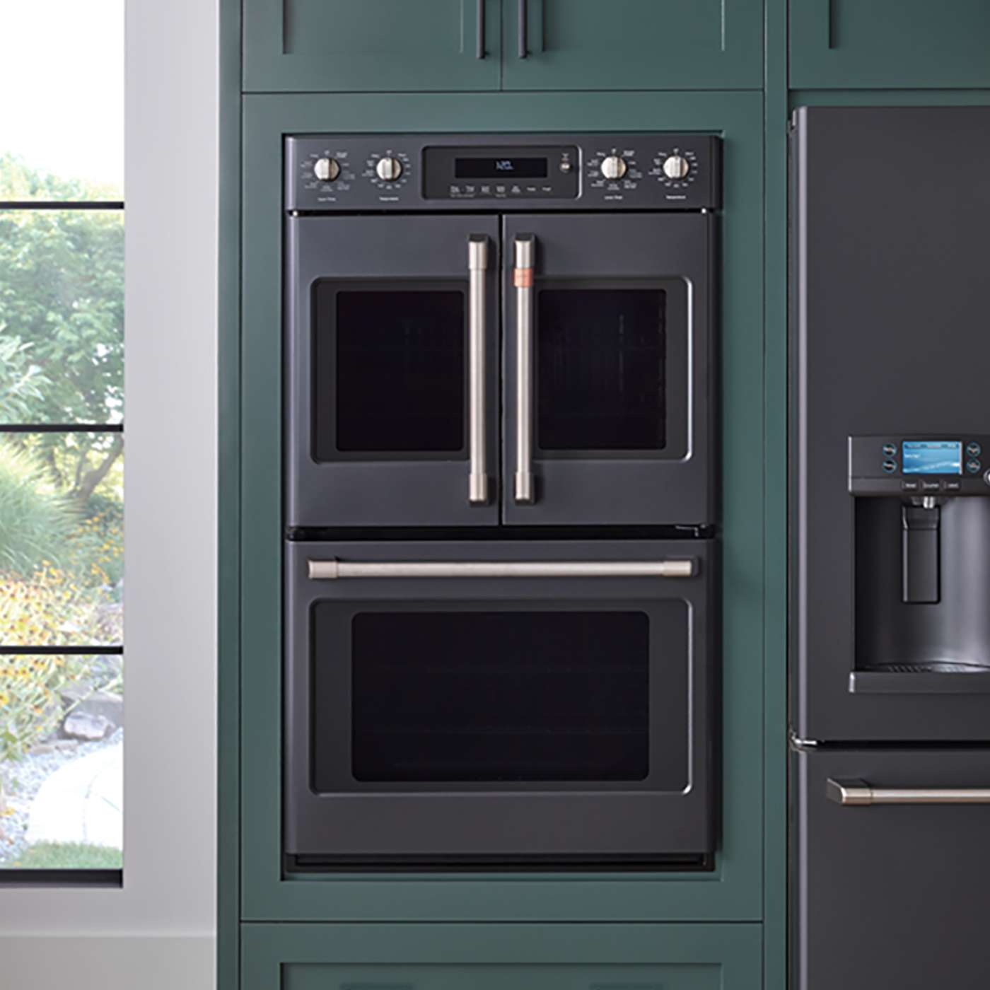 Image with missing alt attribute found on cafeappliances.com