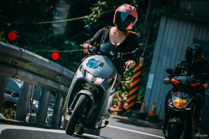 Image with missing alt attribute found on mobile01.com