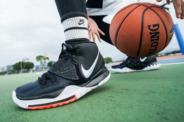 Image with missing alt attribute found on mobile01.com